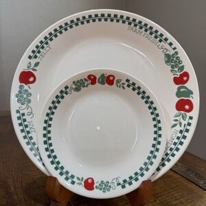Corelle FARM FRESH Apples Dinner Plates 4-10" & 4-6.75" Vintage | Set of 8